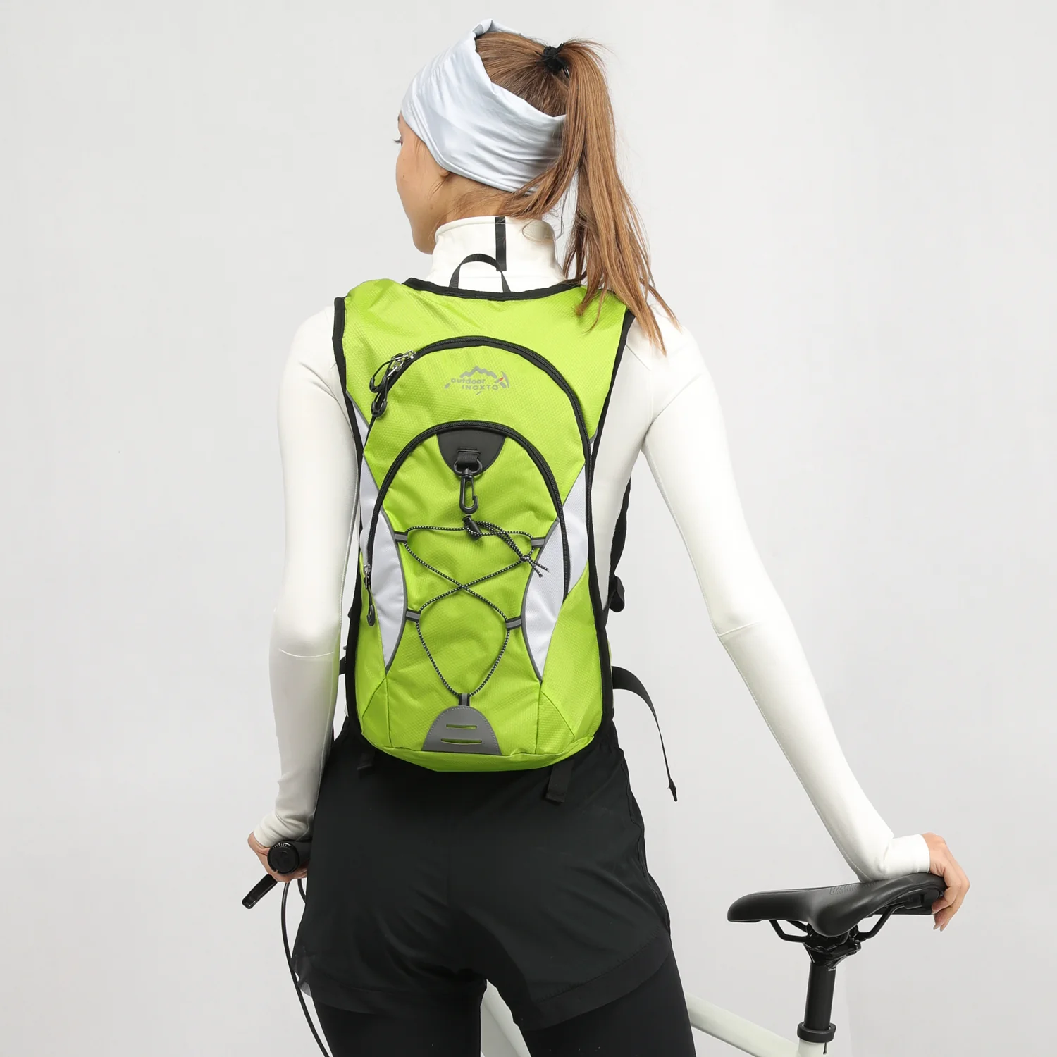 INOXTO 15 Lightweight Hydration Backpack - Image 32