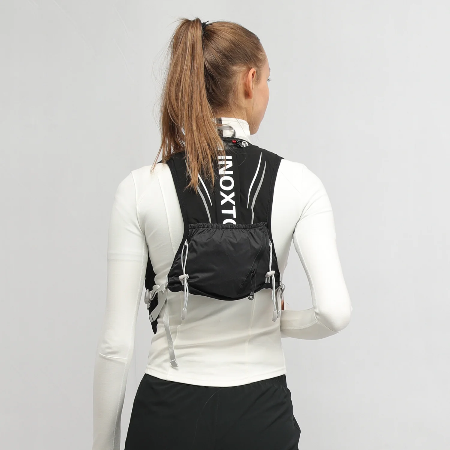 INOXTO  Running Hydration Vest for Men Women - Image 3